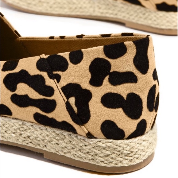Leopard Espadrille Slip-on - Picture 5 of 5